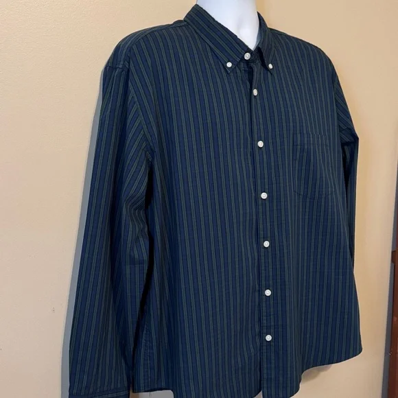 J. Crew Performance Shirt in Blue and Green - Picture 6 of 13